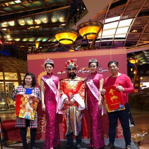 Meet your Posher, Ken